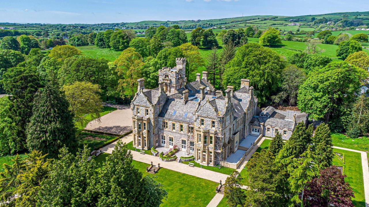 The Violet Suite Stone Cross Mansion Ulverston Dış mekan fotoğraf